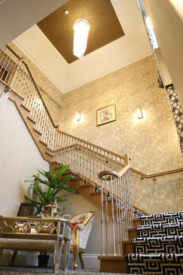 The Old Hall Hotel Ковънтри Екстериор снимка